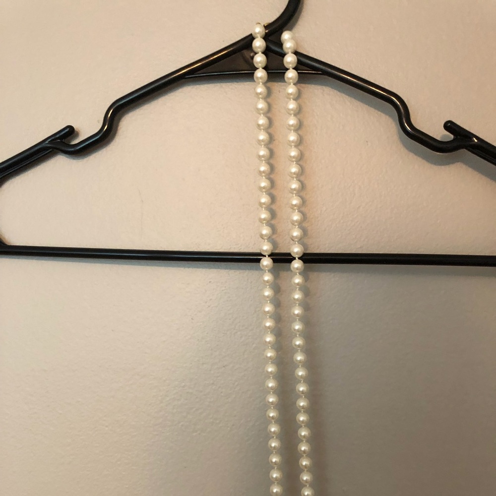 15” faux pearl necklace